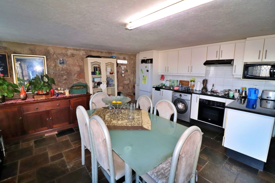 3 Bedroom Property for Sale in Sunnyridge Eastern Cape